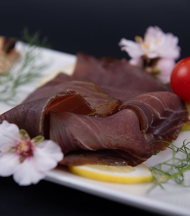 tonno affumicato a fette